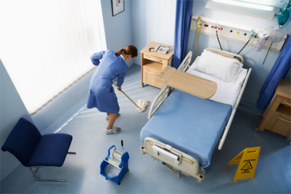 Bảng giá dịch vụ vệ sinh công nghiệp 2025